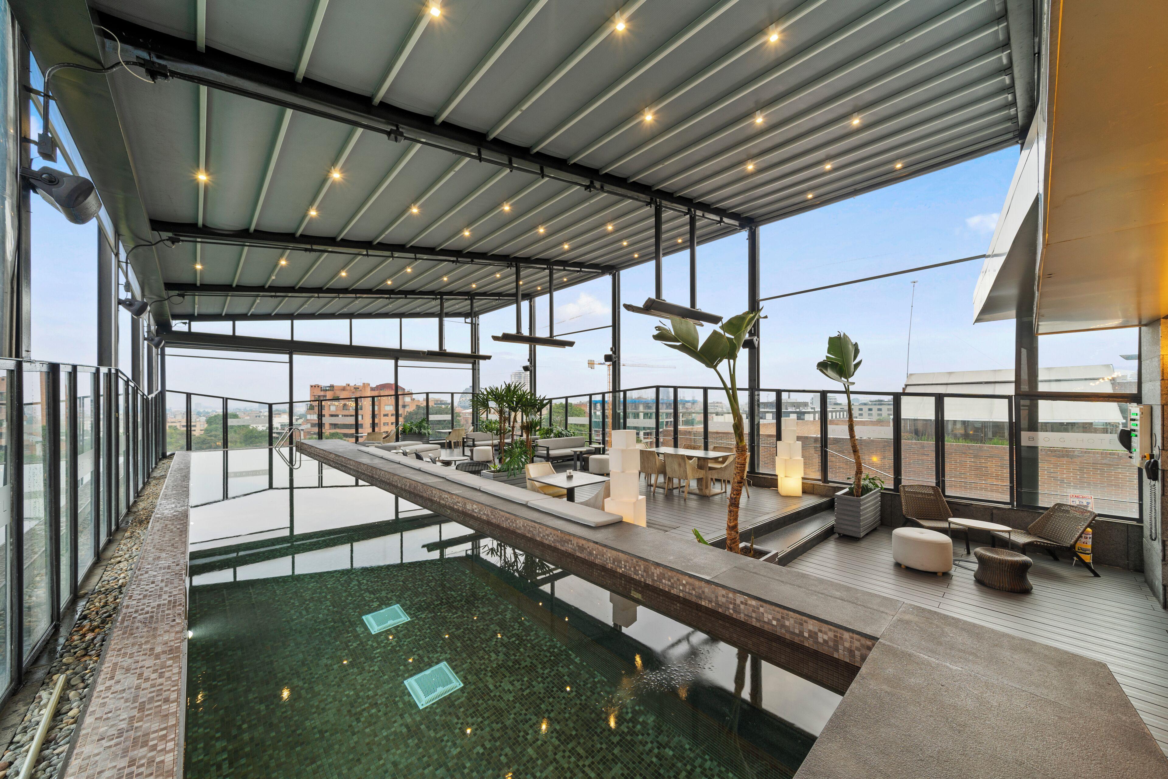 Bog Hotel