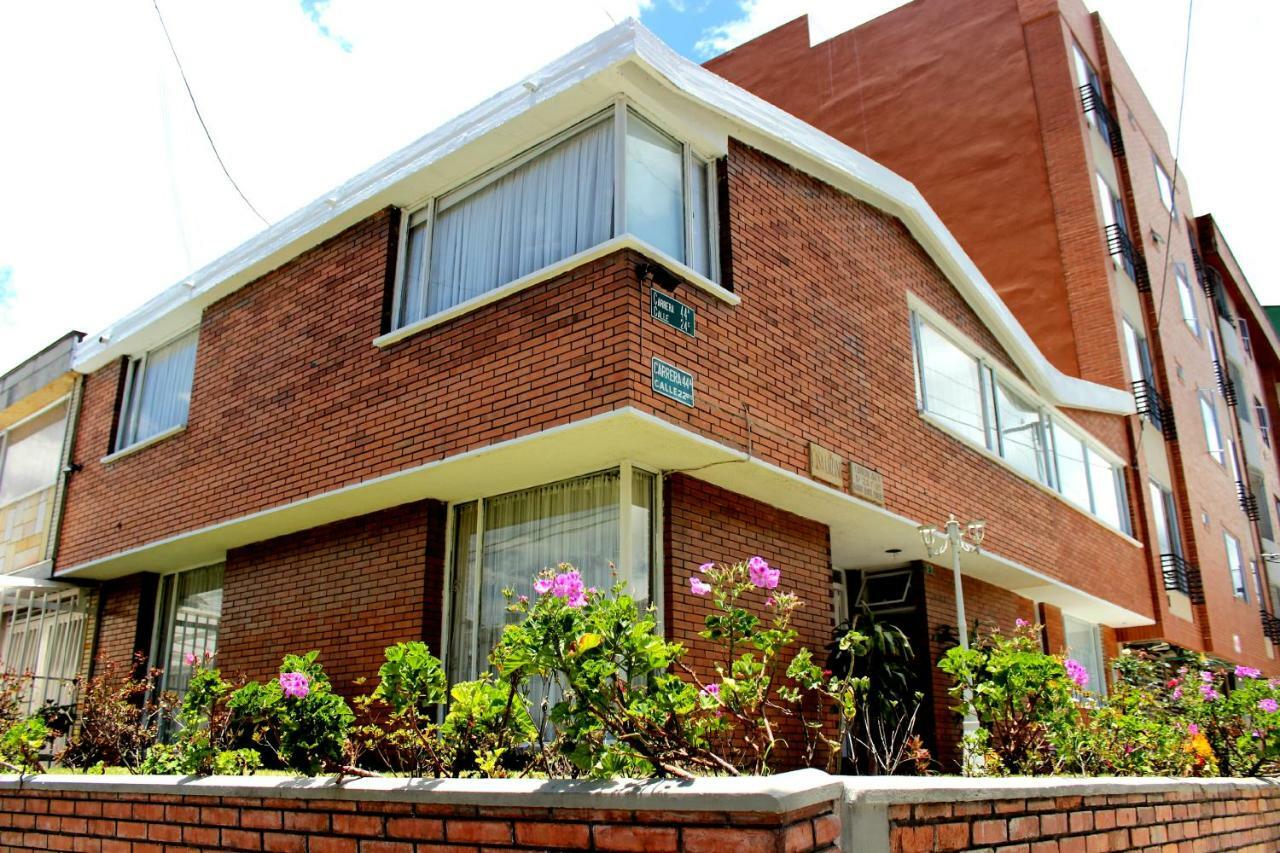 Casa Lozano Bed & Breakfast - Bogota