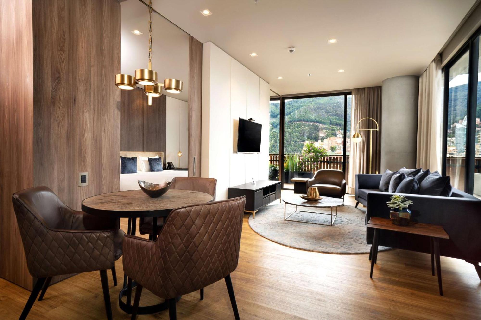 Salvio Parque 93 Bogota, Curio Collection By Hilton